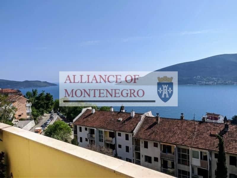 Квартира в районе Crveni krst. Herceg Novi.
