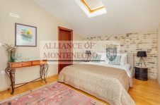 Этаж дома в Дженовичи. Херцег Нови.