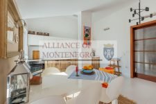 Этаж дома в Дженовичи. Херцег Нови.