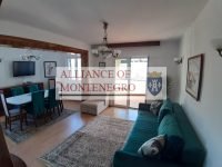 Квартира с 2 спальнями. Центр. Херцег Нови.